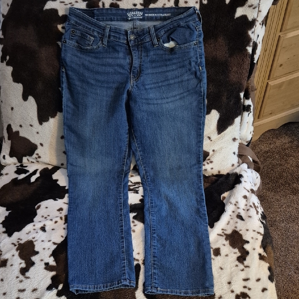 Signature by Levi Strauss Women's Medium Blue Straight Leg Jeans